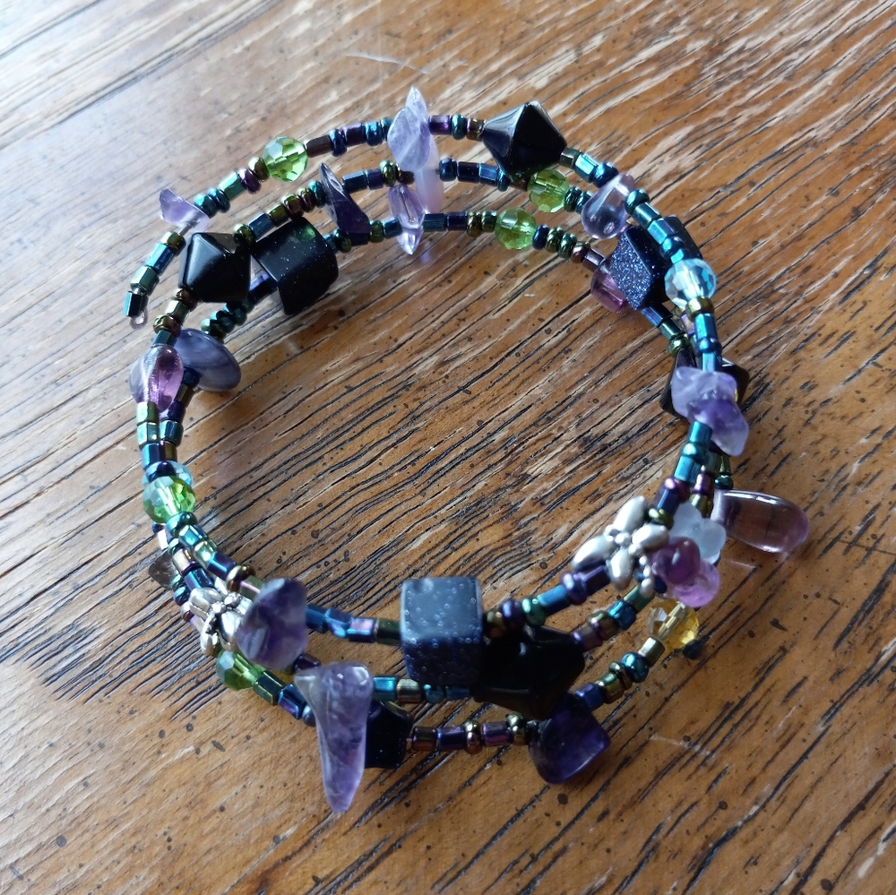 Handmade Memory Wire Bracelett!!!! - Picture 5 of 5